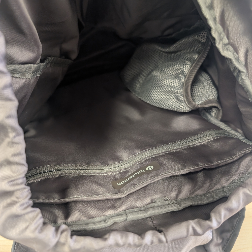 Lululemon Wunderlust Backpack in Olive Green - Picture 5 of 8